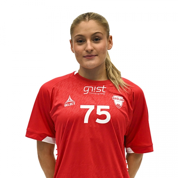 Nicoline Jullumstro