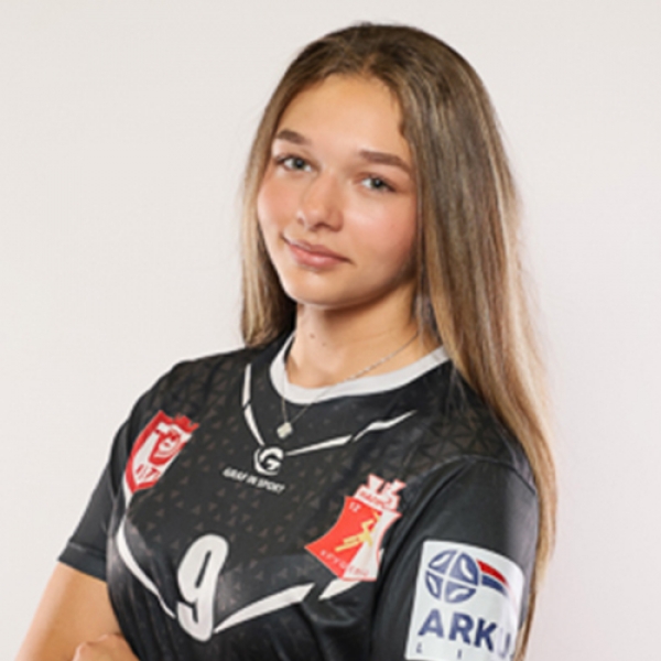 Lena Maksic