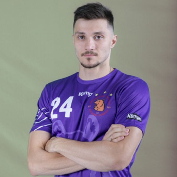 Dmitry  Kornev